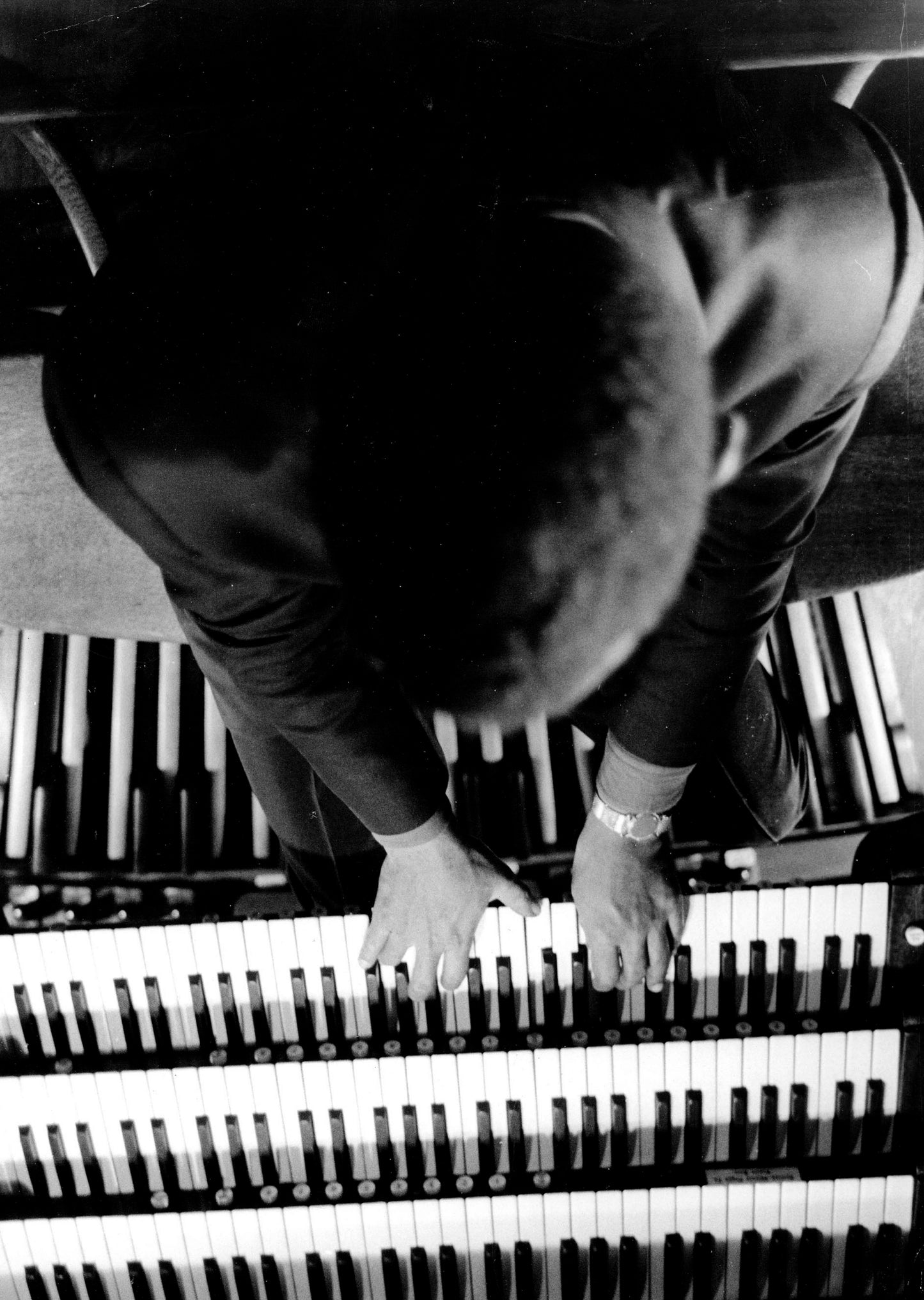 Ray Charles Playing Organ