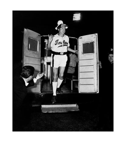 Bob Hope Exiting Trailer